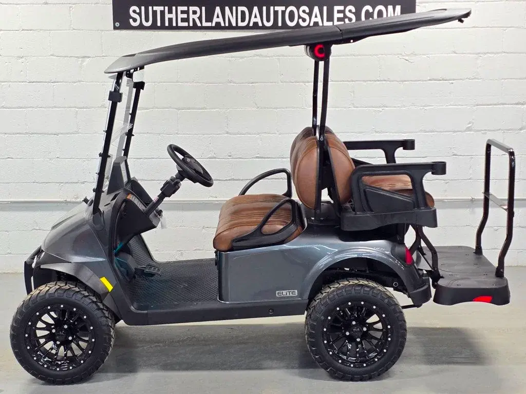 2026 E-Z-GO RXV ELiTE Lithium photo 1