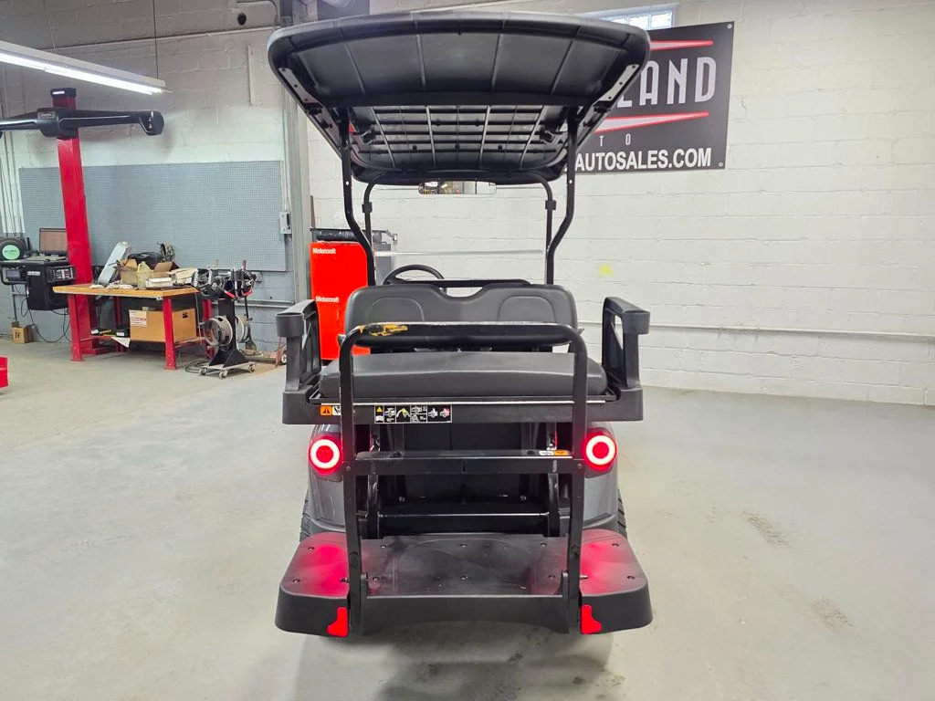 2026 E-Z-GO RXV ELiTE Lithium photo 7