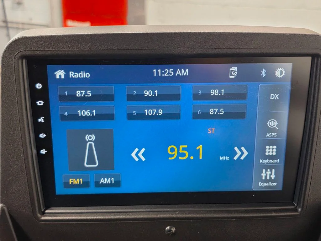 2026 E-Z-GO RXV ELiTE Lithium photo 19