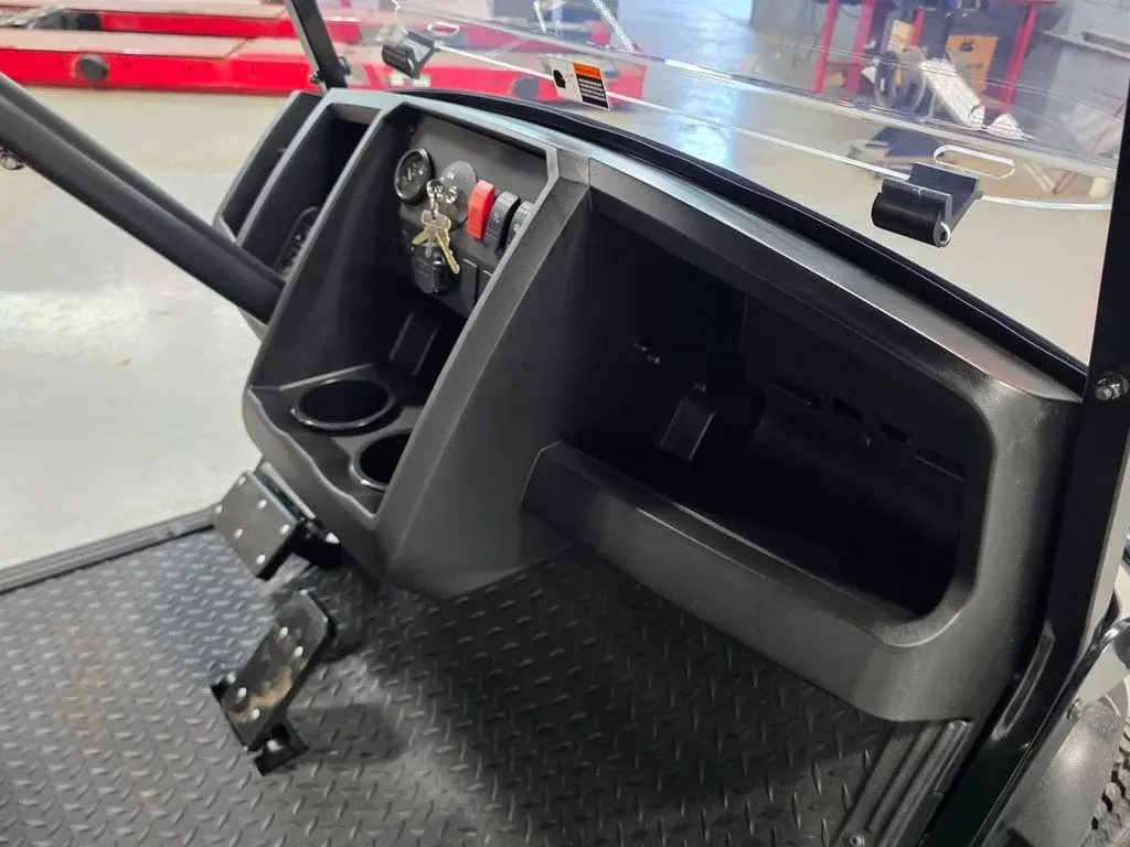 2027 Cushman Hauler 1200 photo 28