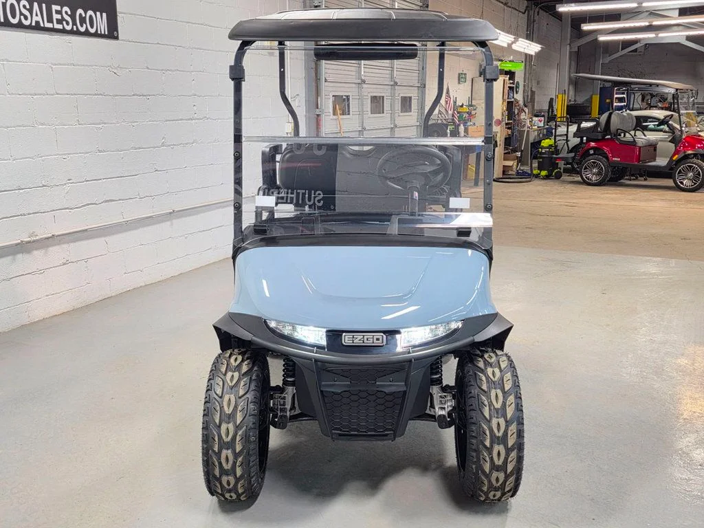 2026 E-Z-GO RXV ELiTE Lithium photo 3