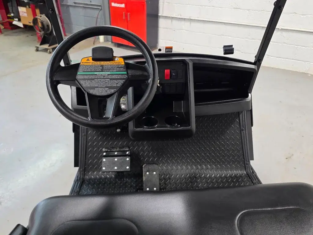 2027 Cushman Hauler 800 photo 10
