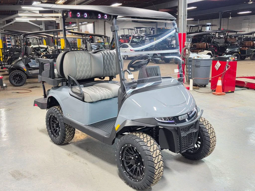 2026 E-Z-GO RXV ELiTE Lithium photo 5