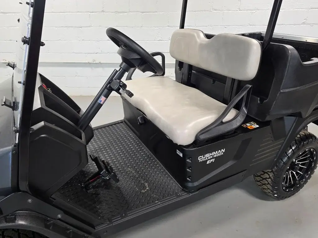2027 Cushman Hauler 1200X photo 12