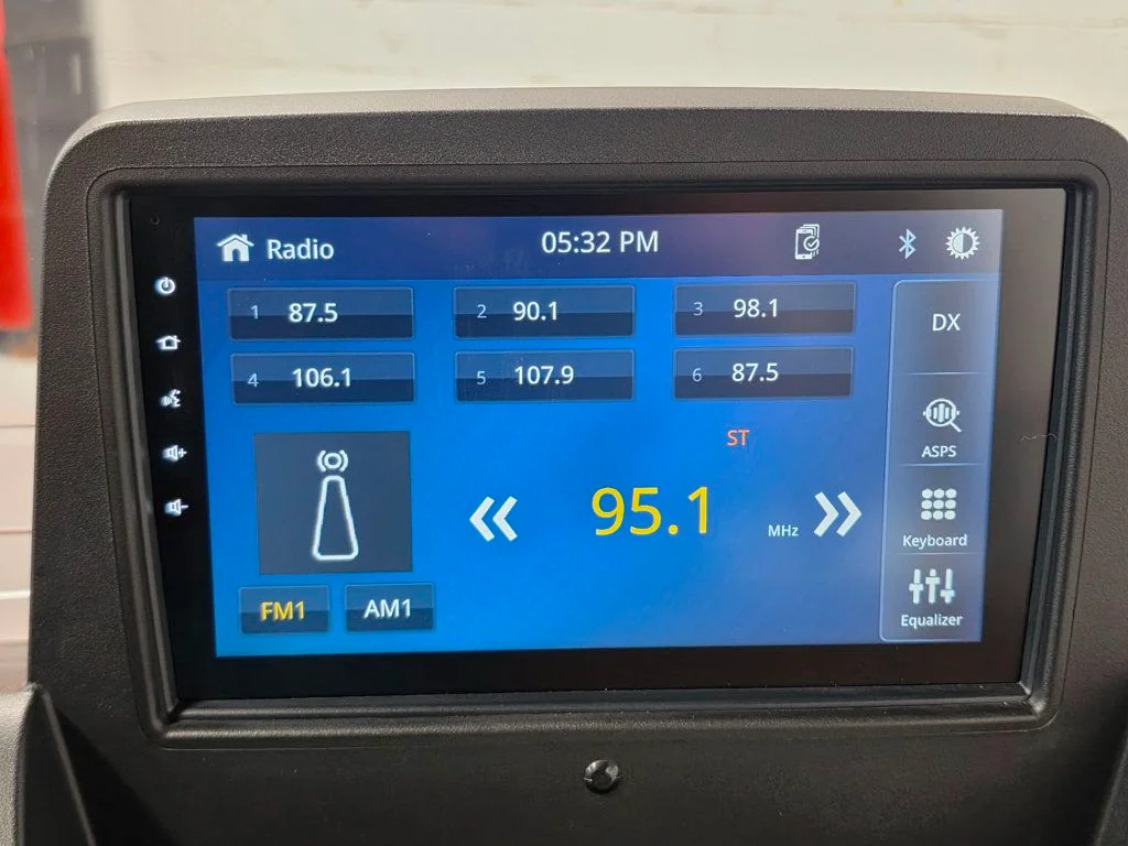 2026 E-Z-GO RXV ELiTE Lithium photo 21
