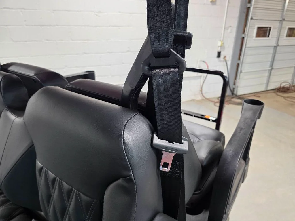 2026 E-Z-GO RXV ELiTE Lithium photo 15