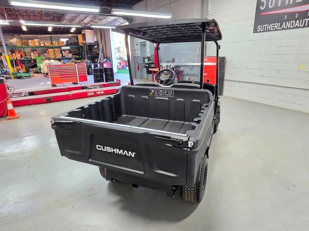2027 Cushman Hauler PRO photo 5