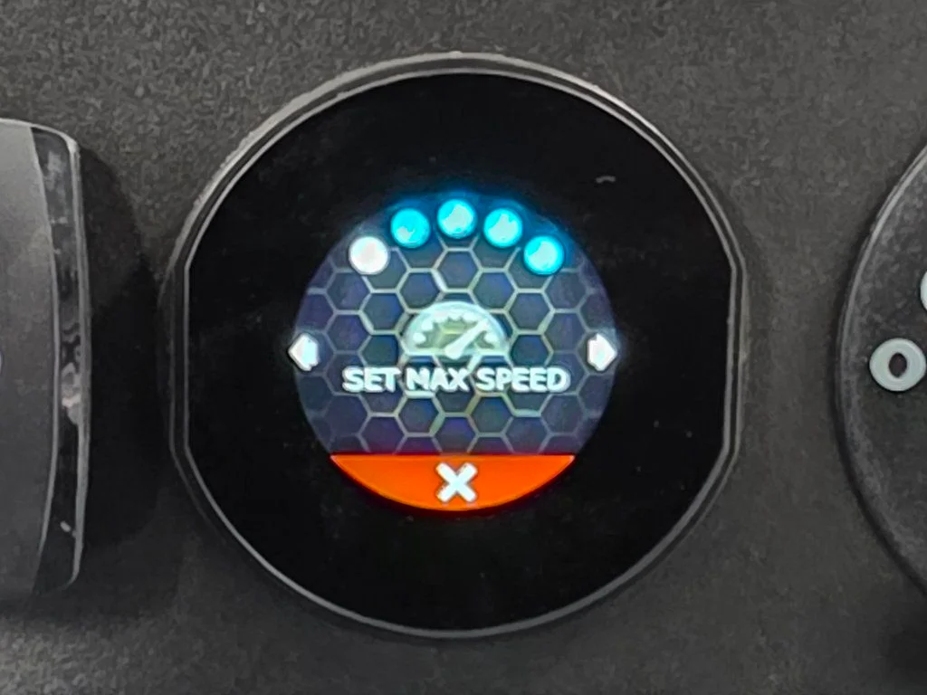 2026 E-Z-GO RXV ELiTE Lithium photo 24
