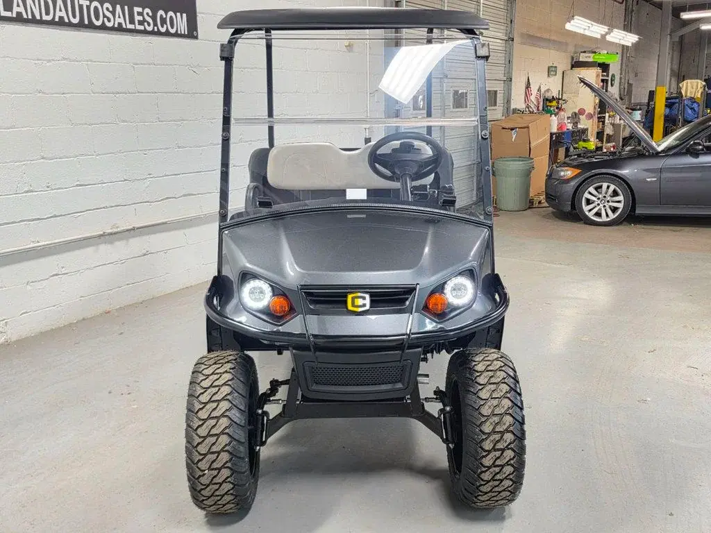 2027 Cushman Hauler 1200X photo 2