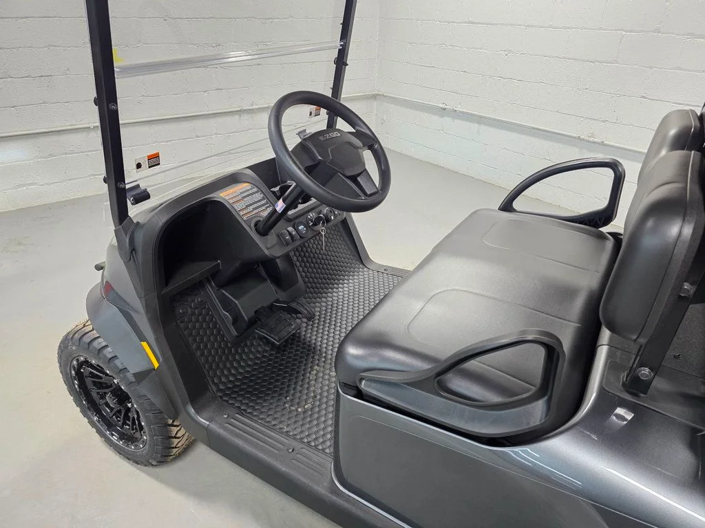 2026 E-Z-GO RXV ELiTE Lithium photo 11
