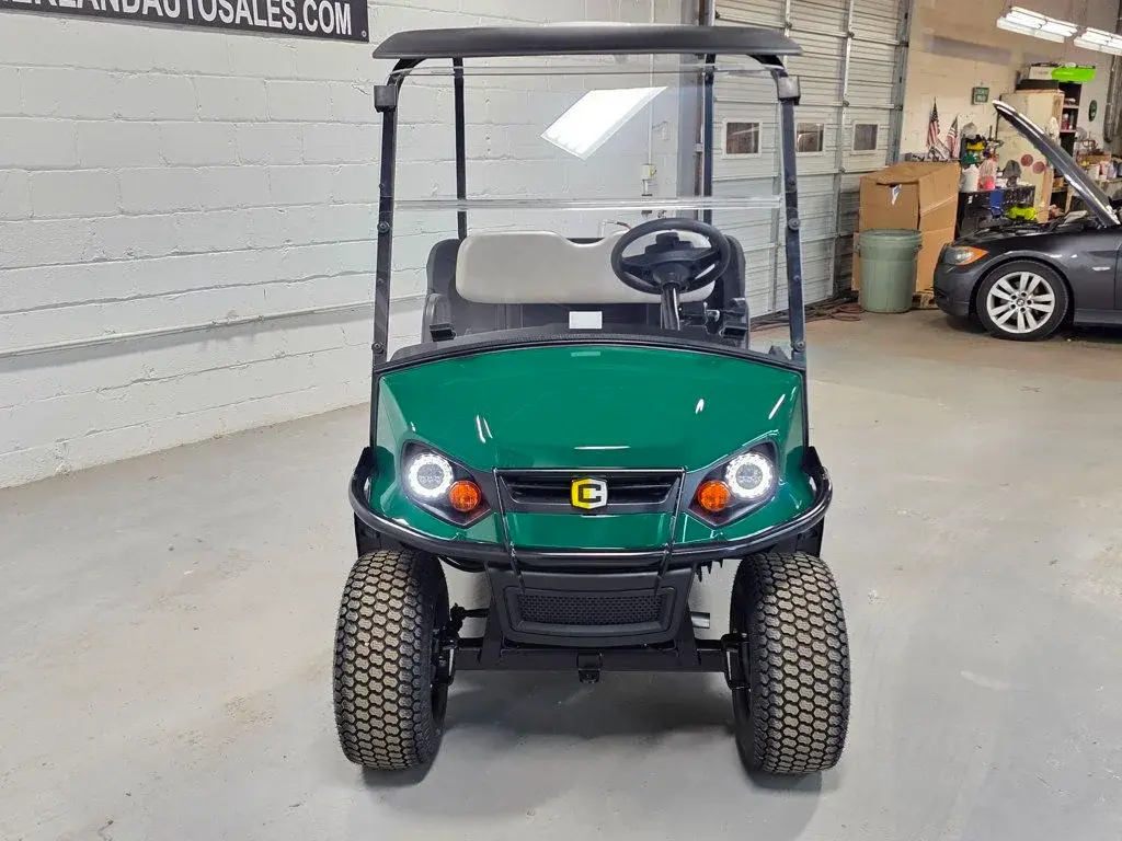 2027 Cushman Hauler PRO photo 2