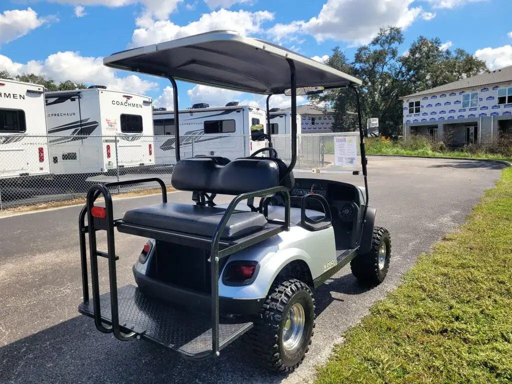 2018 E-Z-GO EZGO EXPRESS photo 7