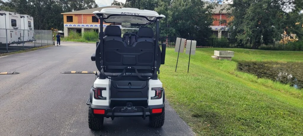 2027 ActivEV Pulse 4 Forward Lifted photo 7