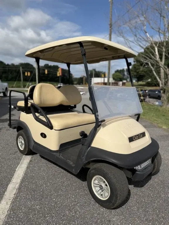 2018 Club Car Precedent photo 1
