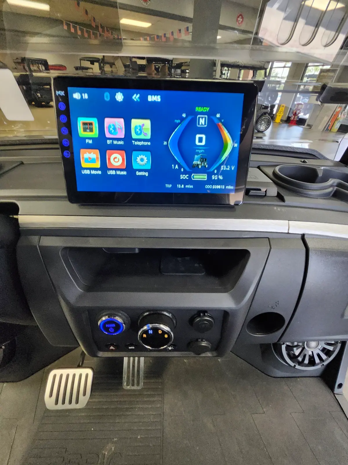 2026 Epic Carts E40FX photo 7