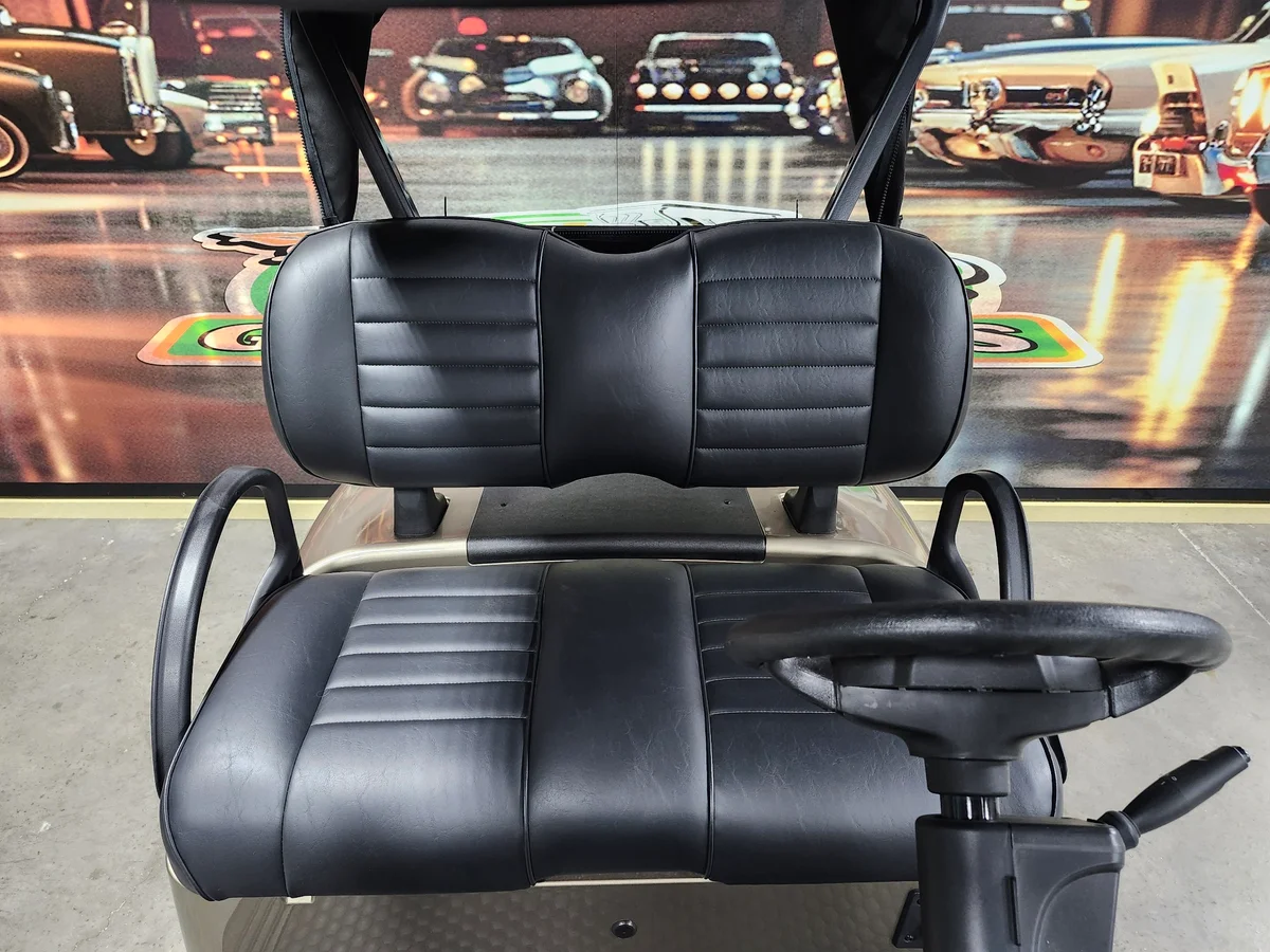2024 E-Z-GO Freedom photo 5