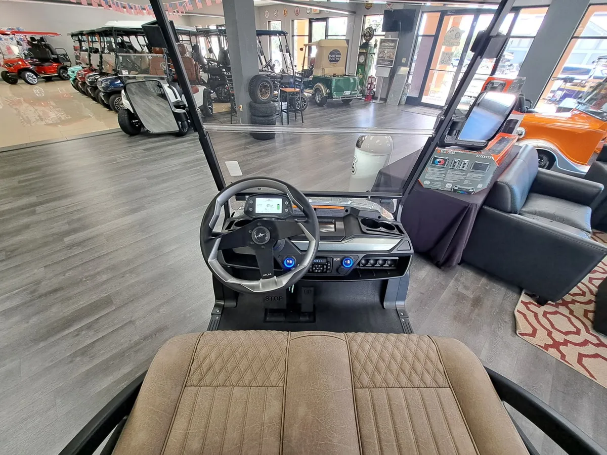2025 Atlas Gen 2 6 Passenger Non Lifted 210AH photo 8