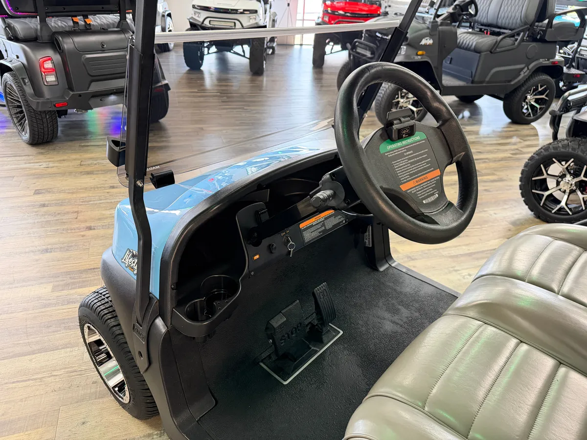 2023 Club Car Tempo 2+2 photo 10