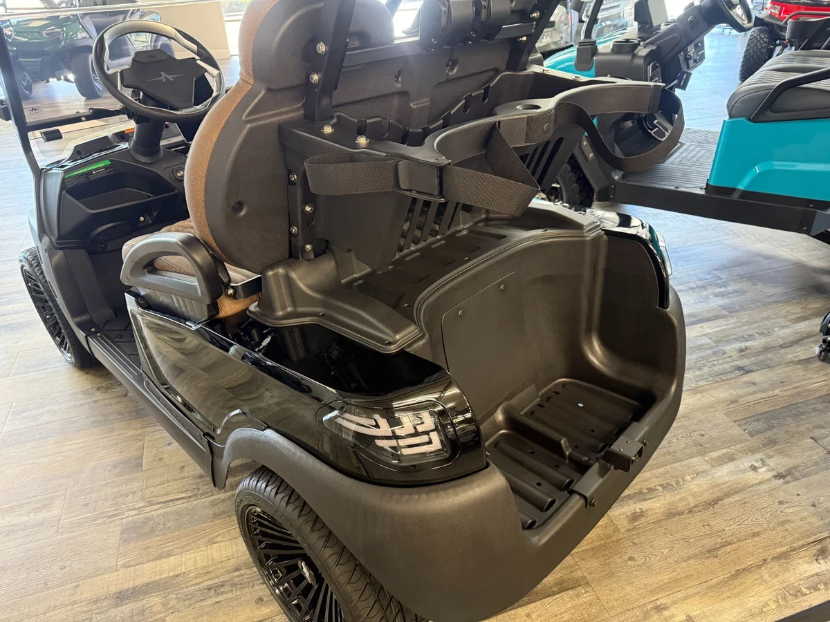 2026 Atlas Pro 2 Passenger photo 7