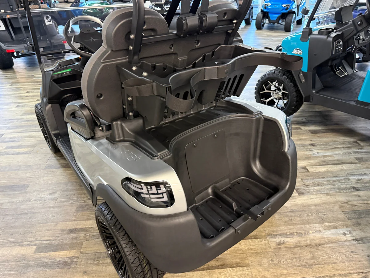 2026 Atlas Pro 2 Passenger photo 7