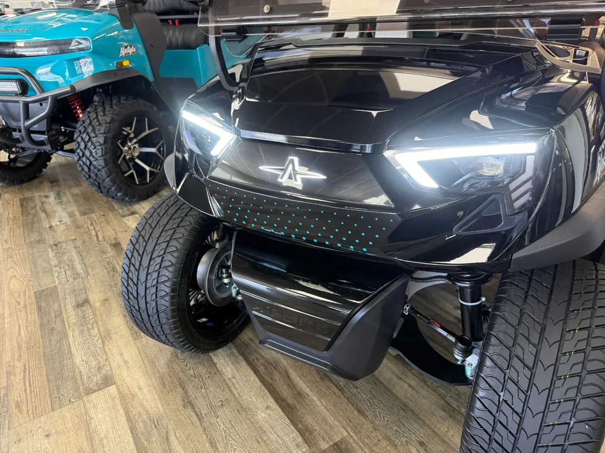 2026 Atlas Pro 2 Passenger photo 16