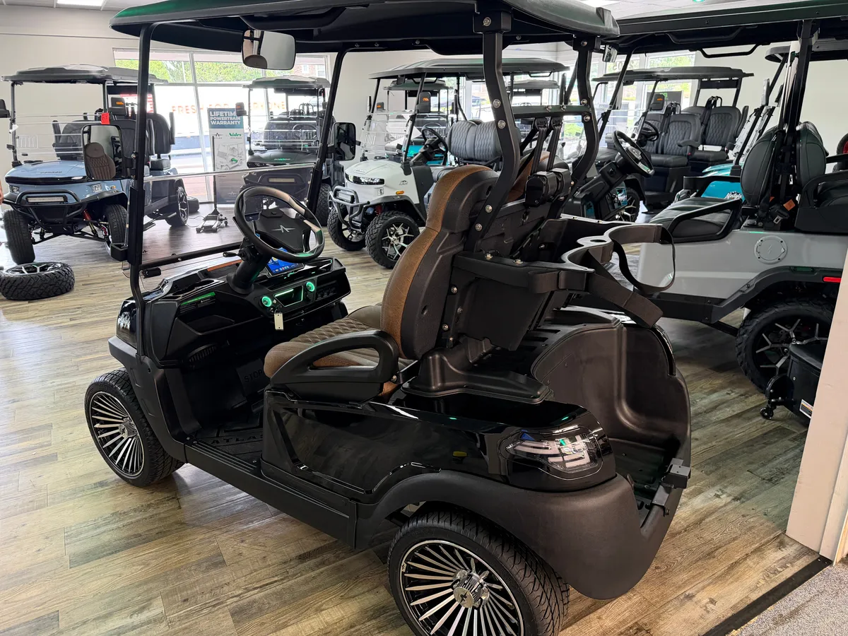 2026 Atlas Pro 2 Passenger photo 7