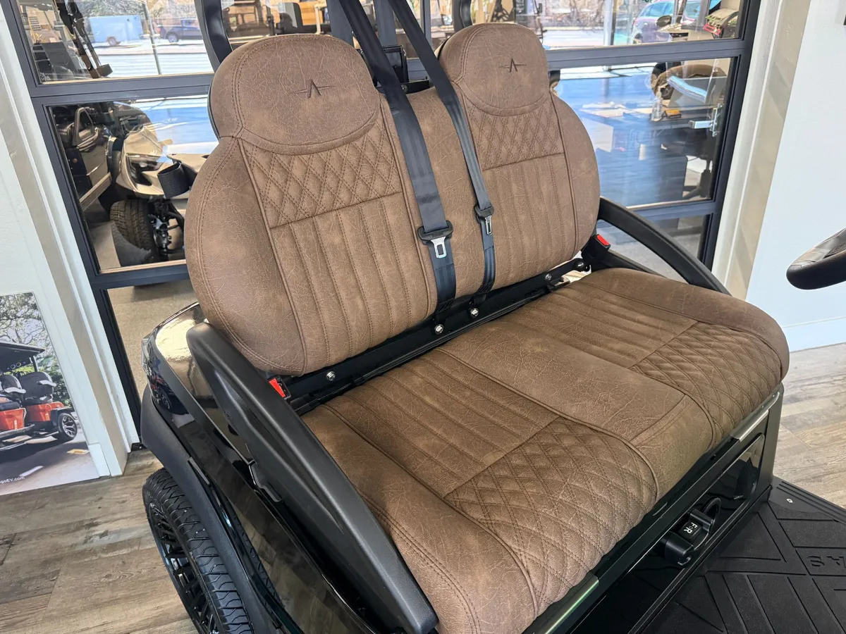 2026 Atlas Pro 2 Passenger photo 9