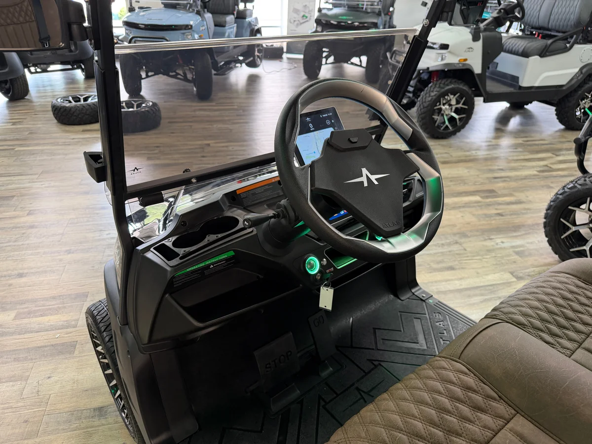 2026 Atlas Pro 2 Passenger photo 10