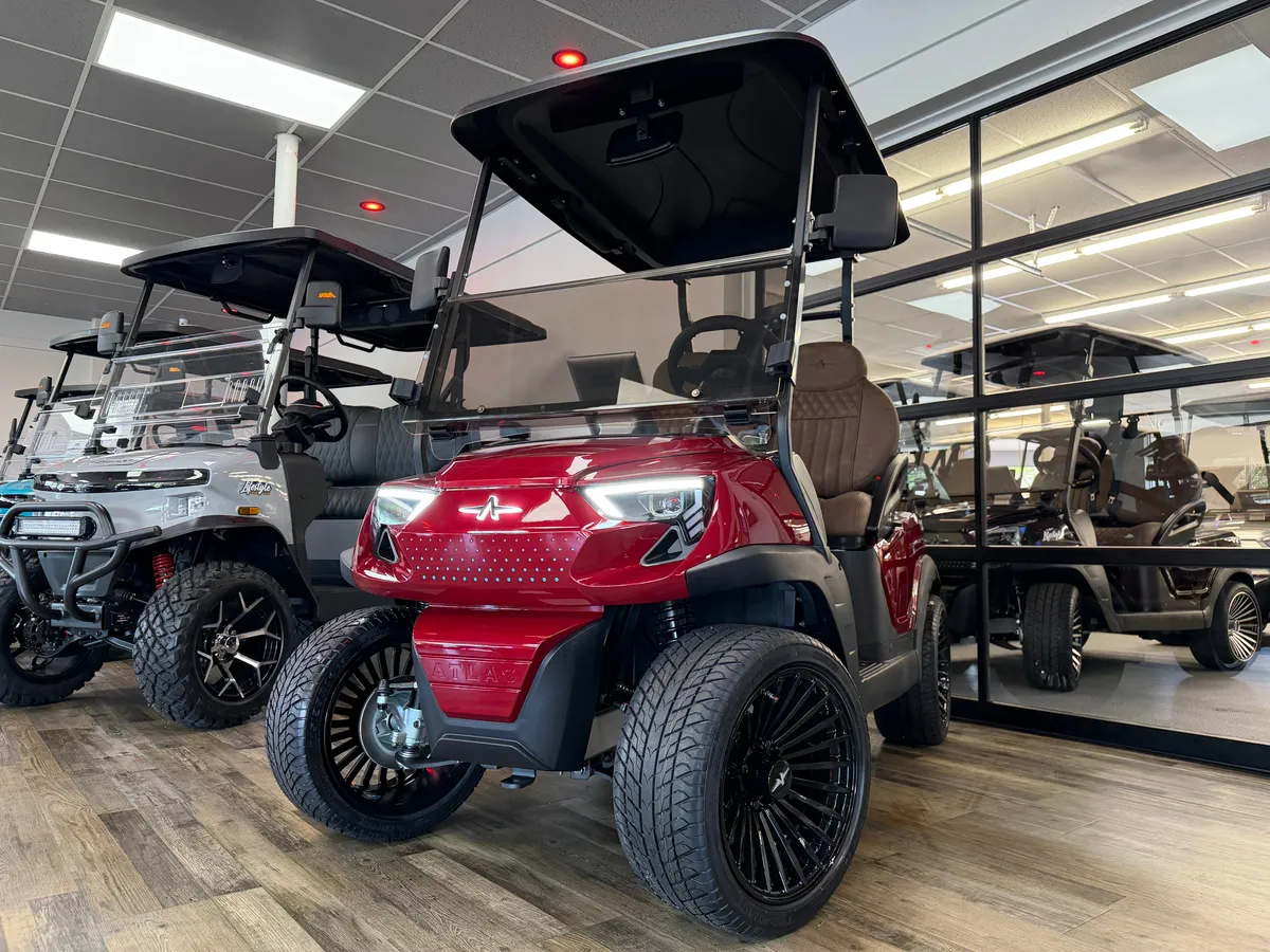 2026 Atlas Pro 2 Passenger photo 2