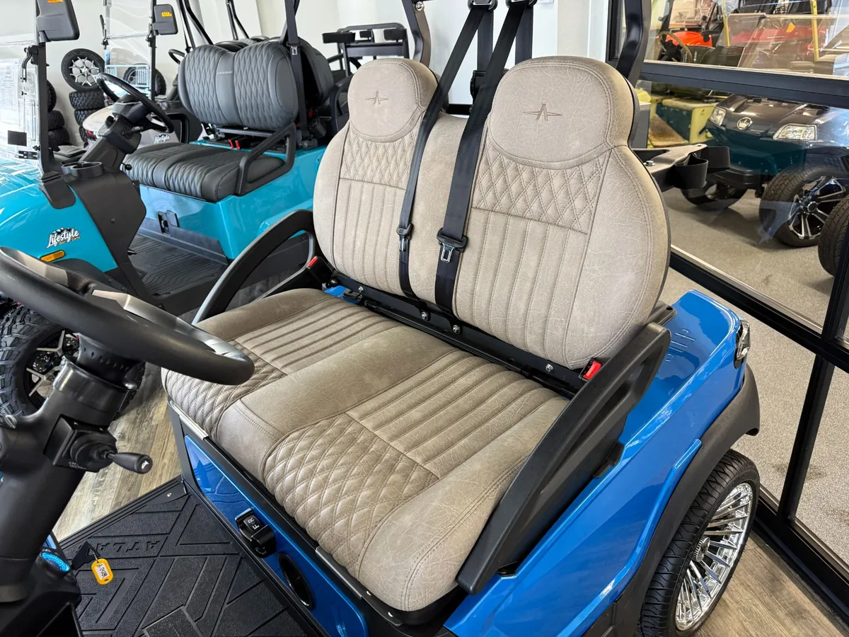 2026 Atlas Pro 2 Passenger photo 6