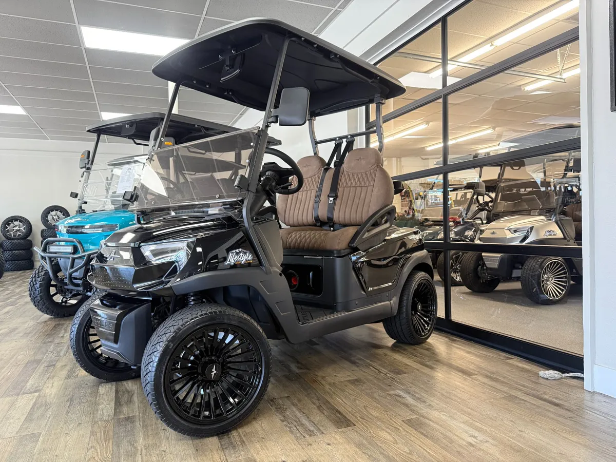 2026 Atlas Pro 2 Passenger photo 17