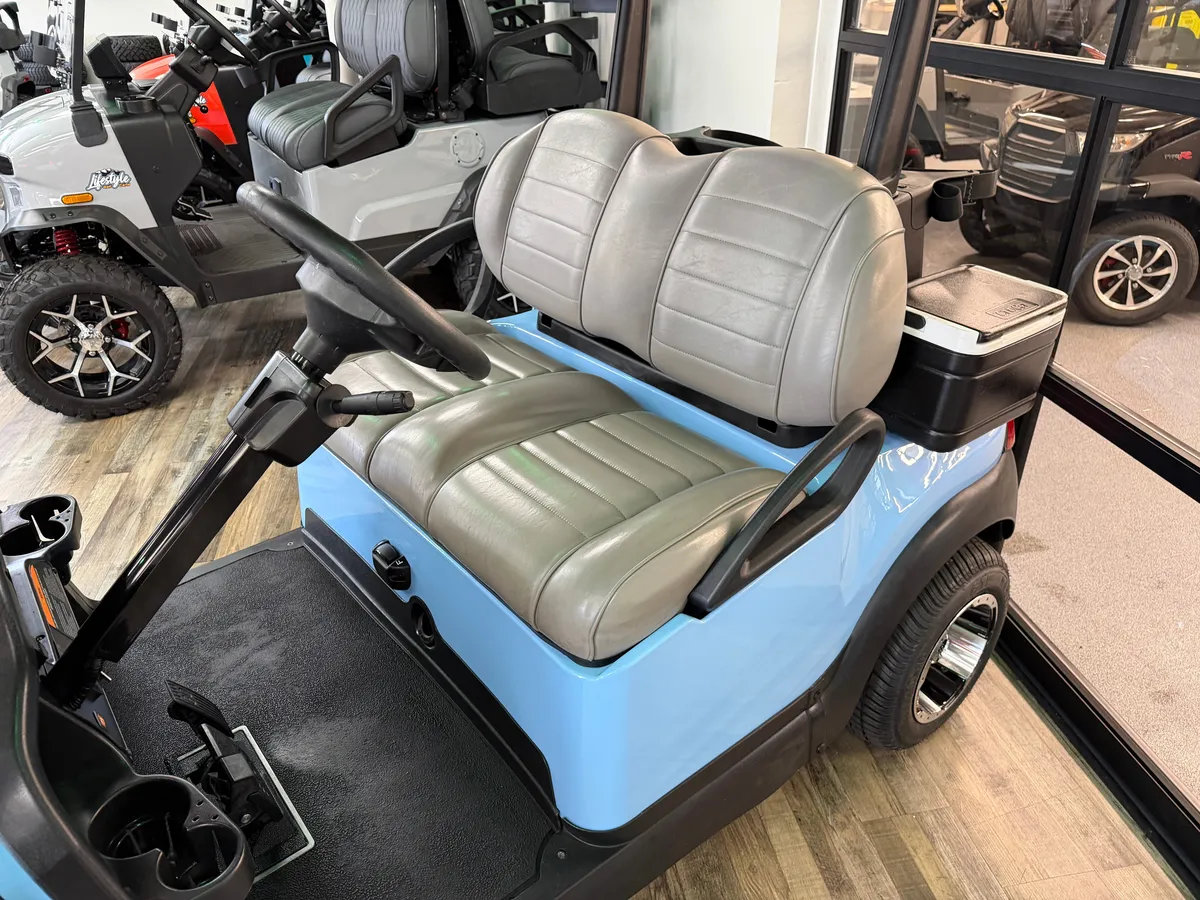 2023 Club Car Tempo 2+2 photo 8