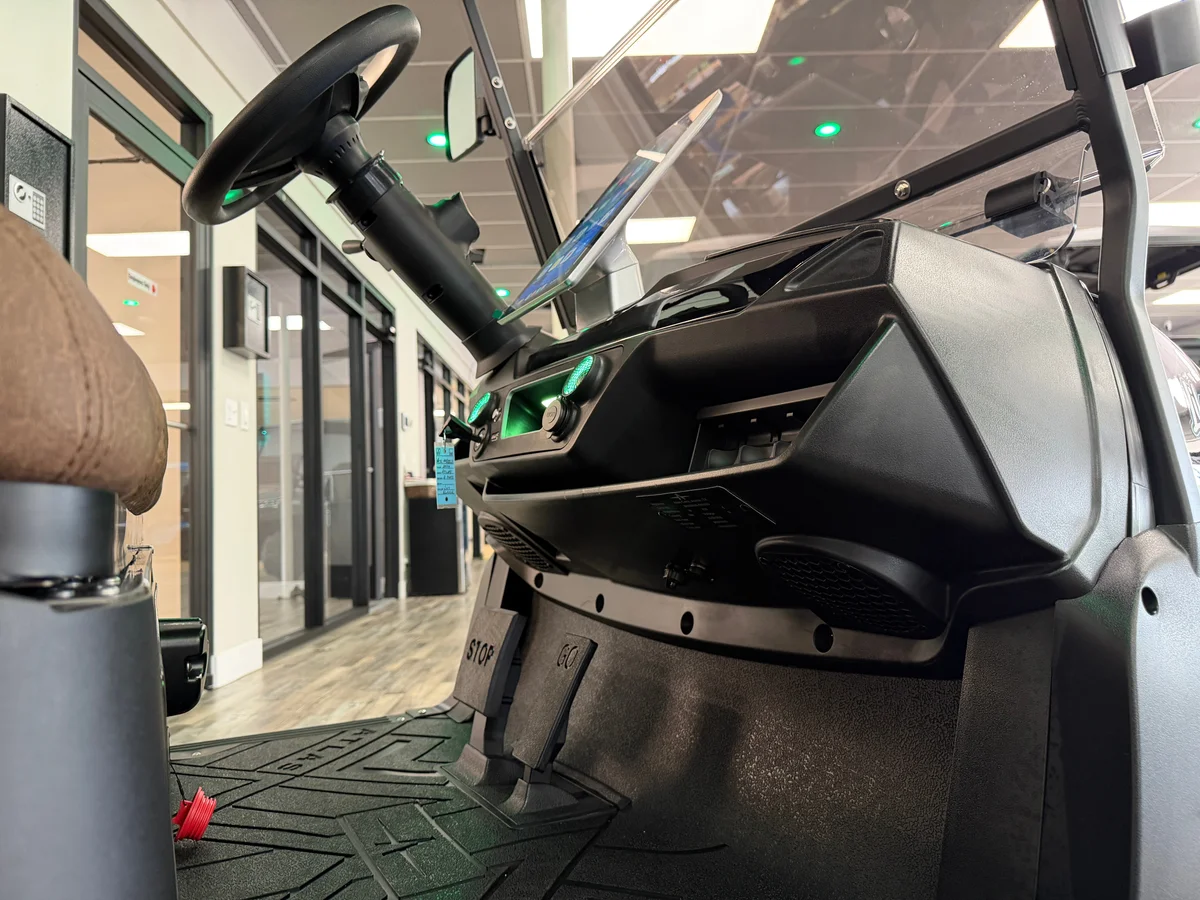 2026 Atlas Pro 2 Passenger photo 14