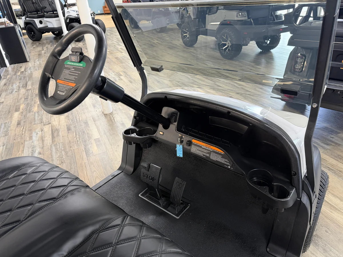 2023 Club Car Tempo 2+2 photo 11