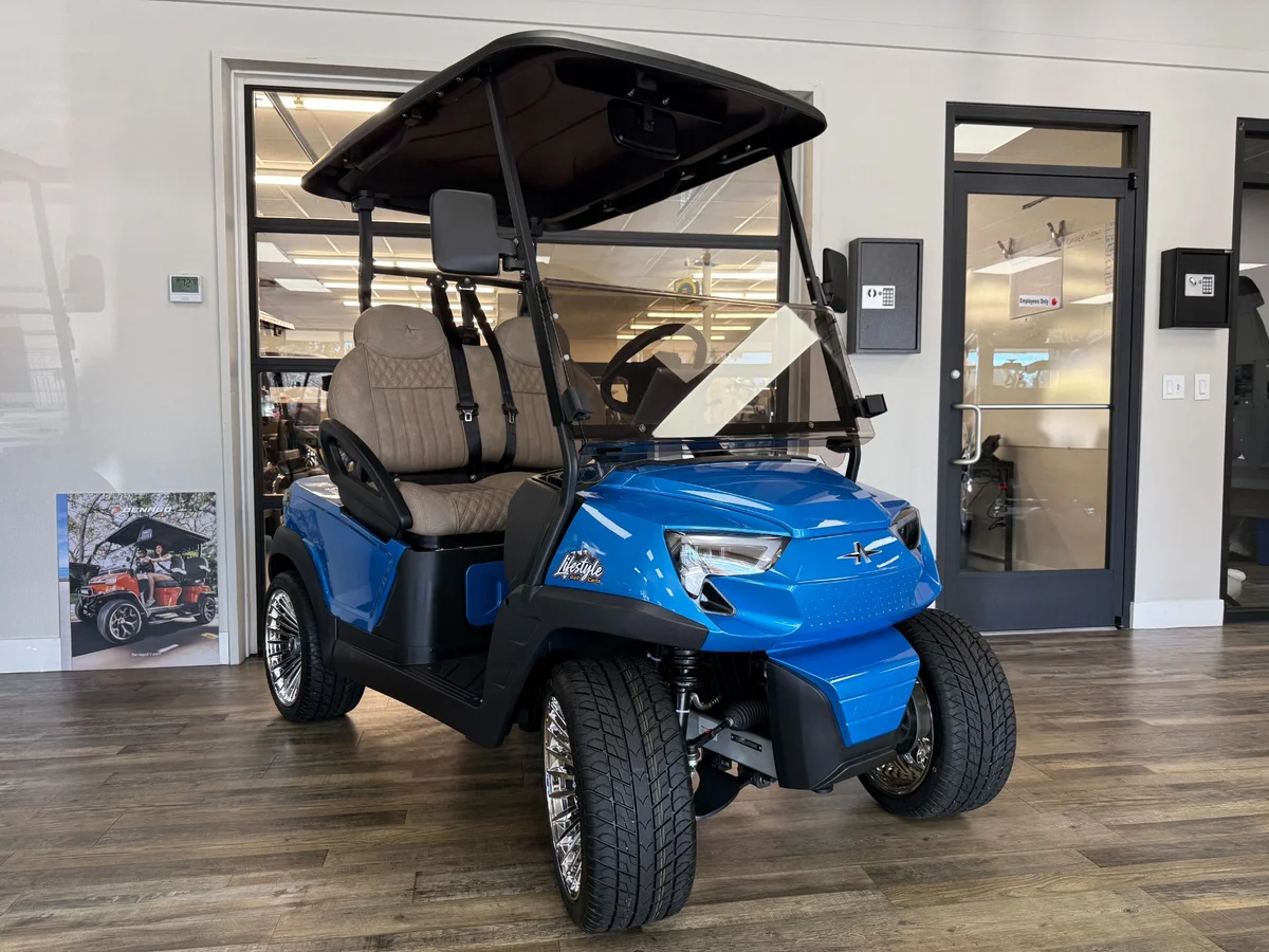 2026 Atlas Pro 2 Passenger photo 3