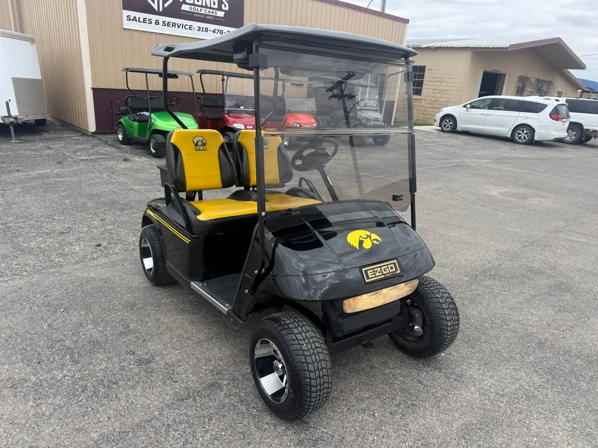 2006 E-Z-GO TXT photo 2