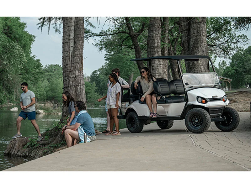 2026 E-Z-GO Express photo 5