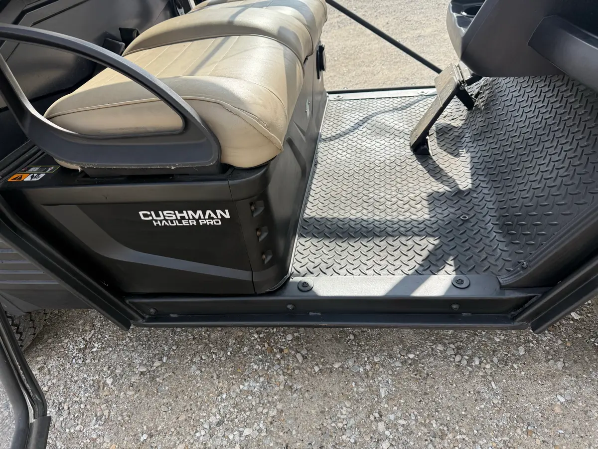 2022 Cushman Hauler PRO Electric photo 5