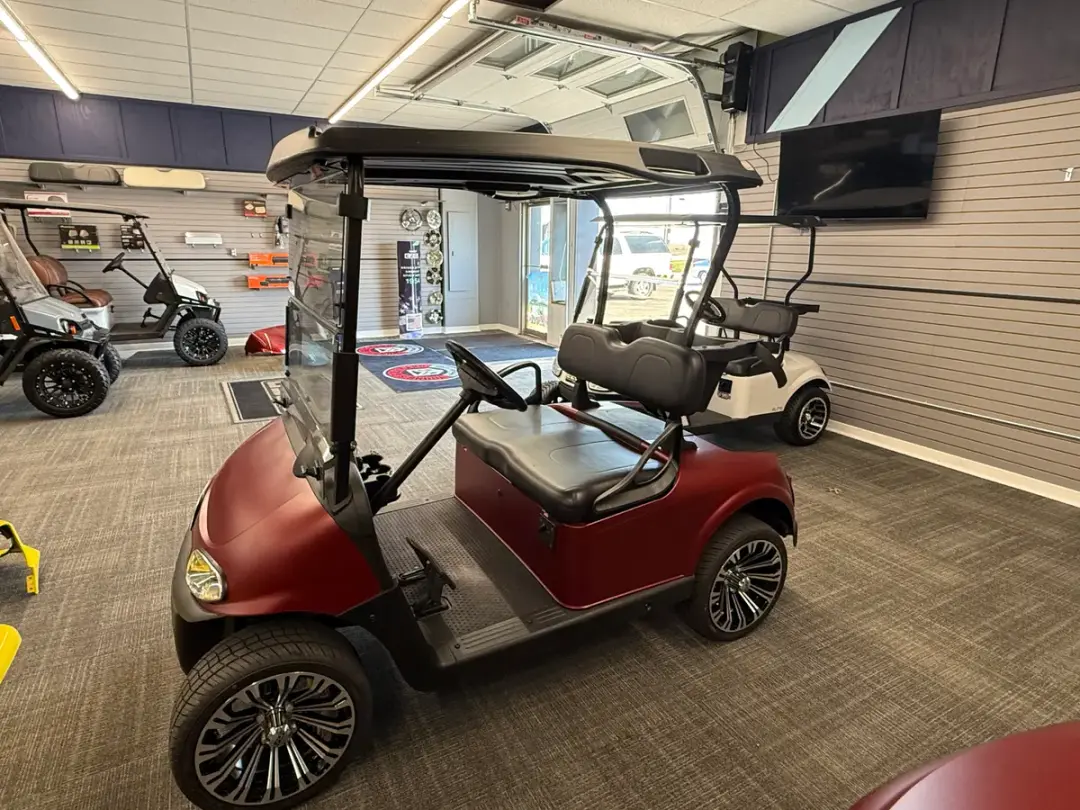 2022 E-Z-GO Freedom photo 1