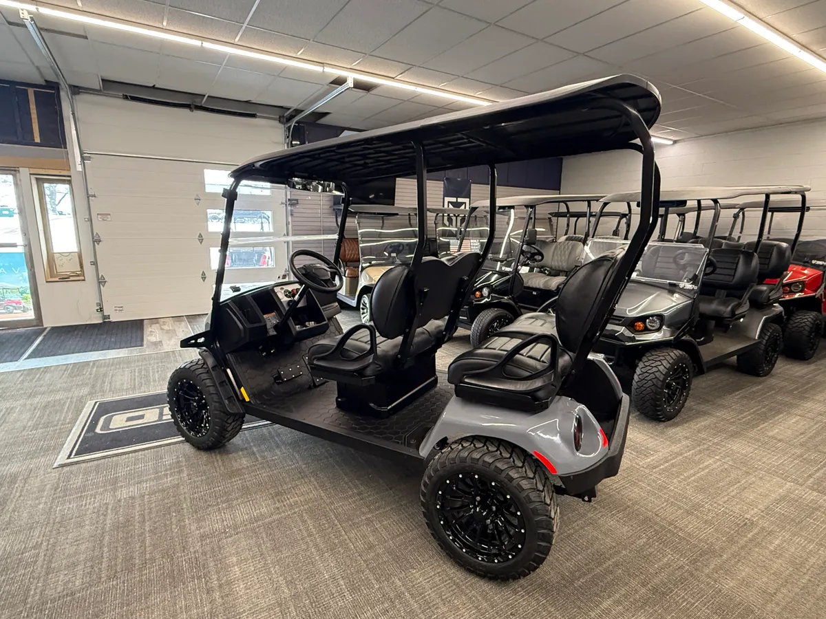 2026 E-Z-GO Liberty ELiTE Lithium photo 4