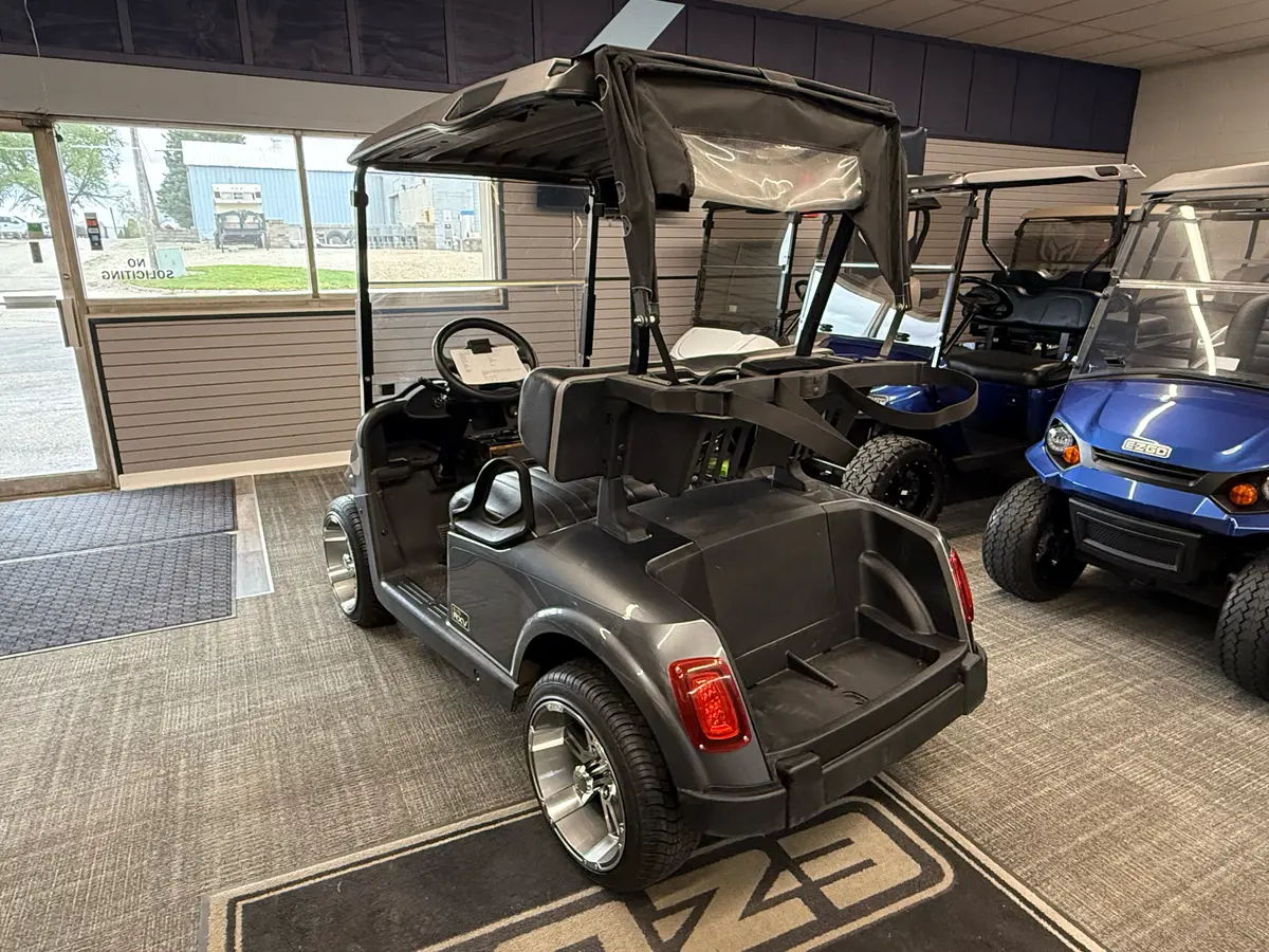 2021 E-Z-GO Freedom ELiTE Lithium photo 5