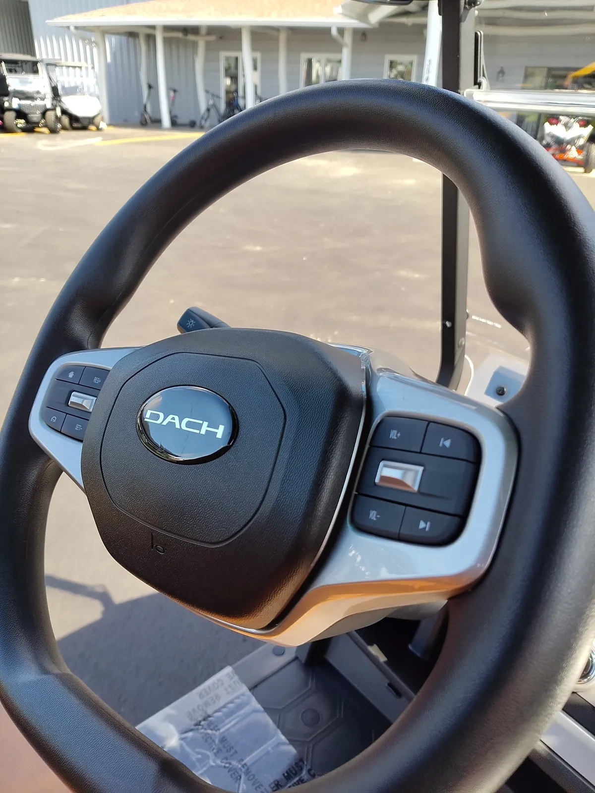 2027 DACH Apollo photo 10