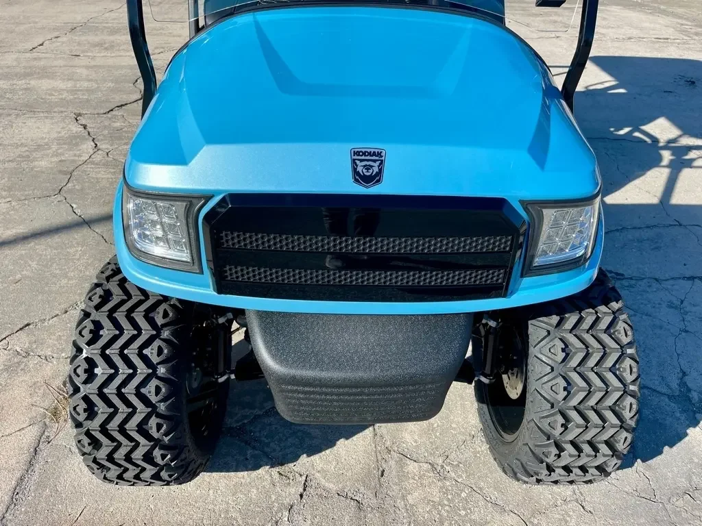 2024 Kodiak EV Defender LSV4PLIFTED photo 10