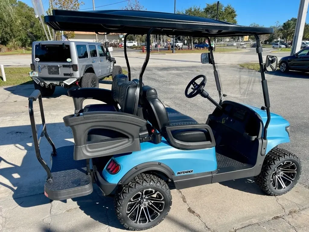 2024 Kodiak EV Defender LSV4PLIFTED photo 17
