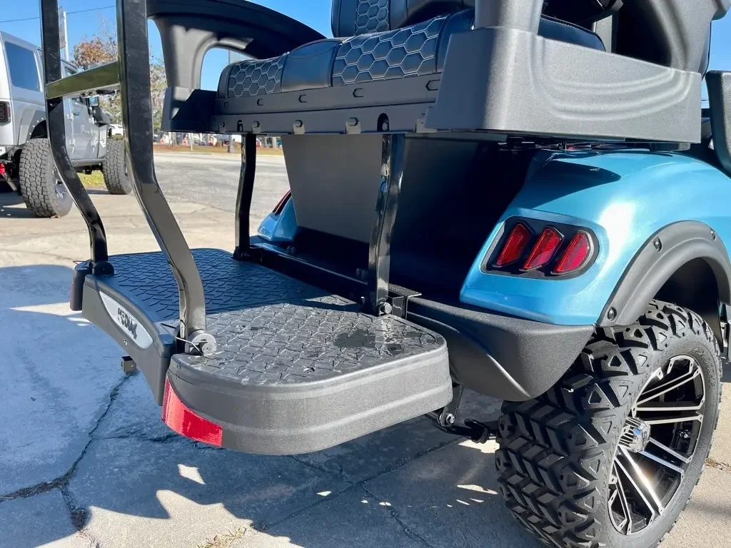 2024 Kodiak EV Defender LSV4PLIFTED photo 21
