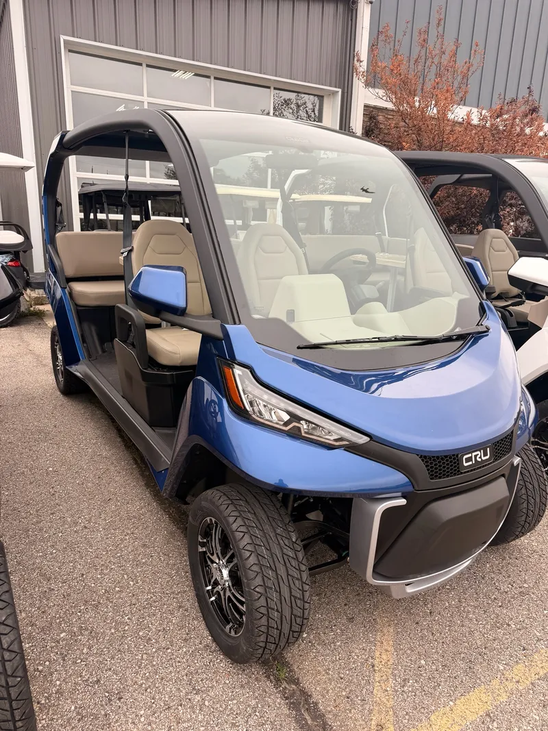 2027 Club Car CRU photo 2