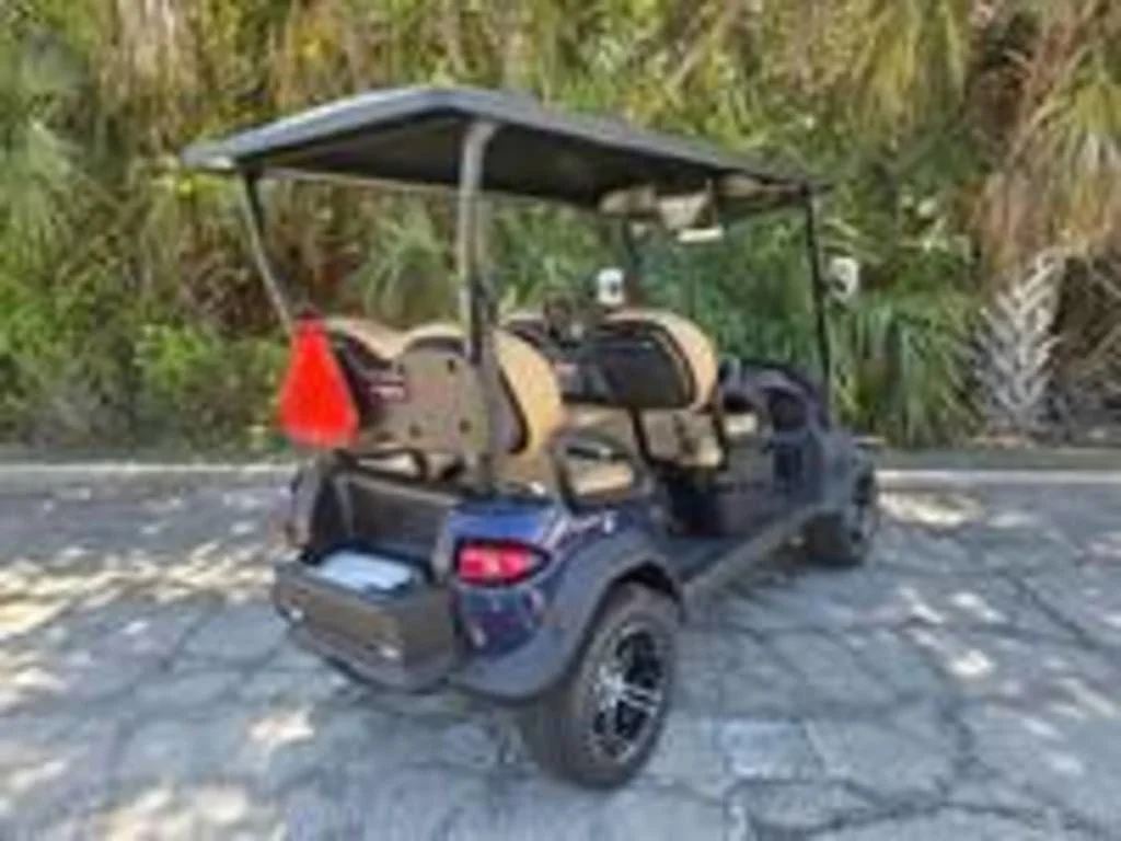 2027 Club Car Onward 4 Passenger photo 7