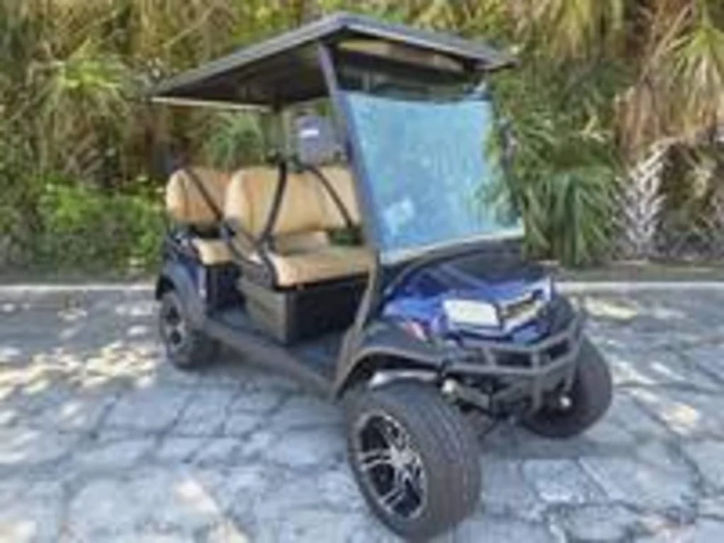 2027 Club Car Onward 4 Passenger photo 9