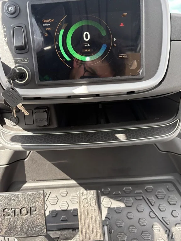 2027 Club Car Onward HP Lithium-Ion photo 19