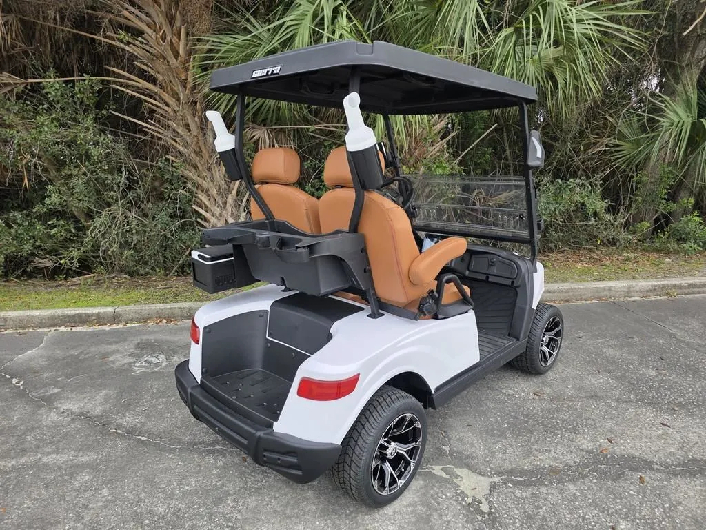 2026 Sierra LSV AX5 photo 8